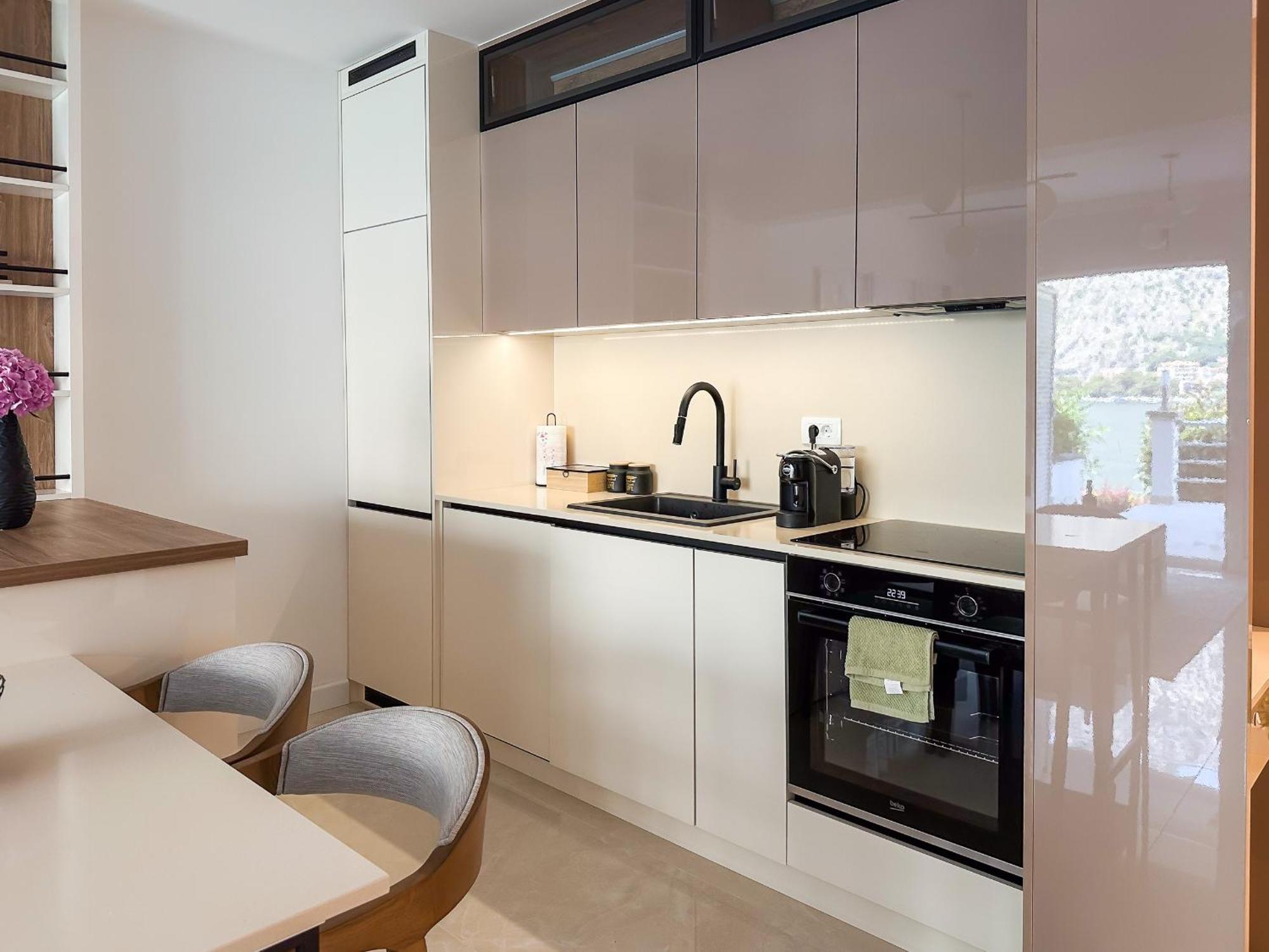 Chillout Apartment In Kotor Bay ภายนอก รูปภาพ