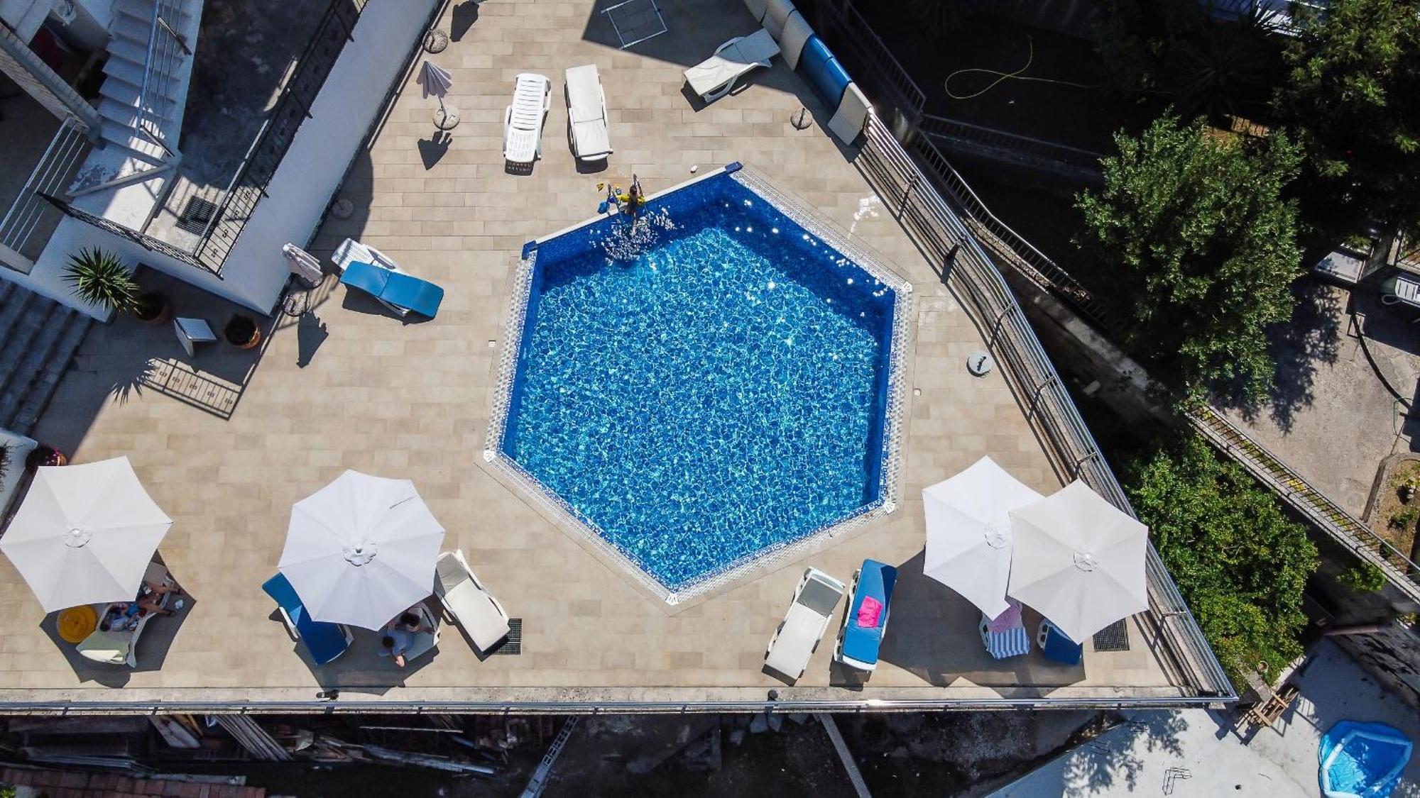 Chillout Apartment In Kotor Bay ภายนอก รูปภาพ